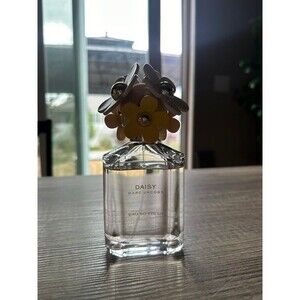 Marc Jacobs Daisy Eau So Fresh Eau de Toilette 4.2oz